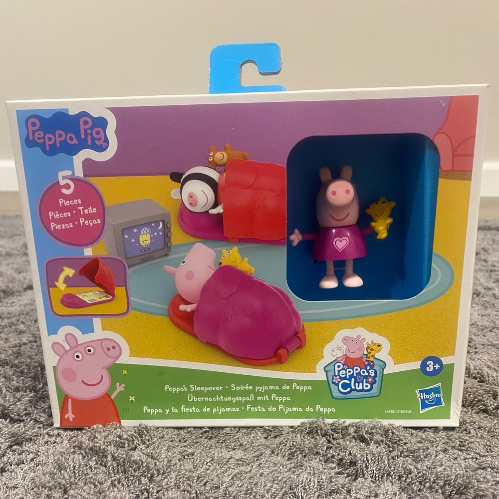 Peppa Pig Sleepover Set in Pink and Purple